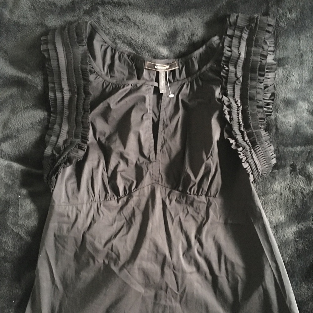 BCBGMaxazria beautiful light black top M